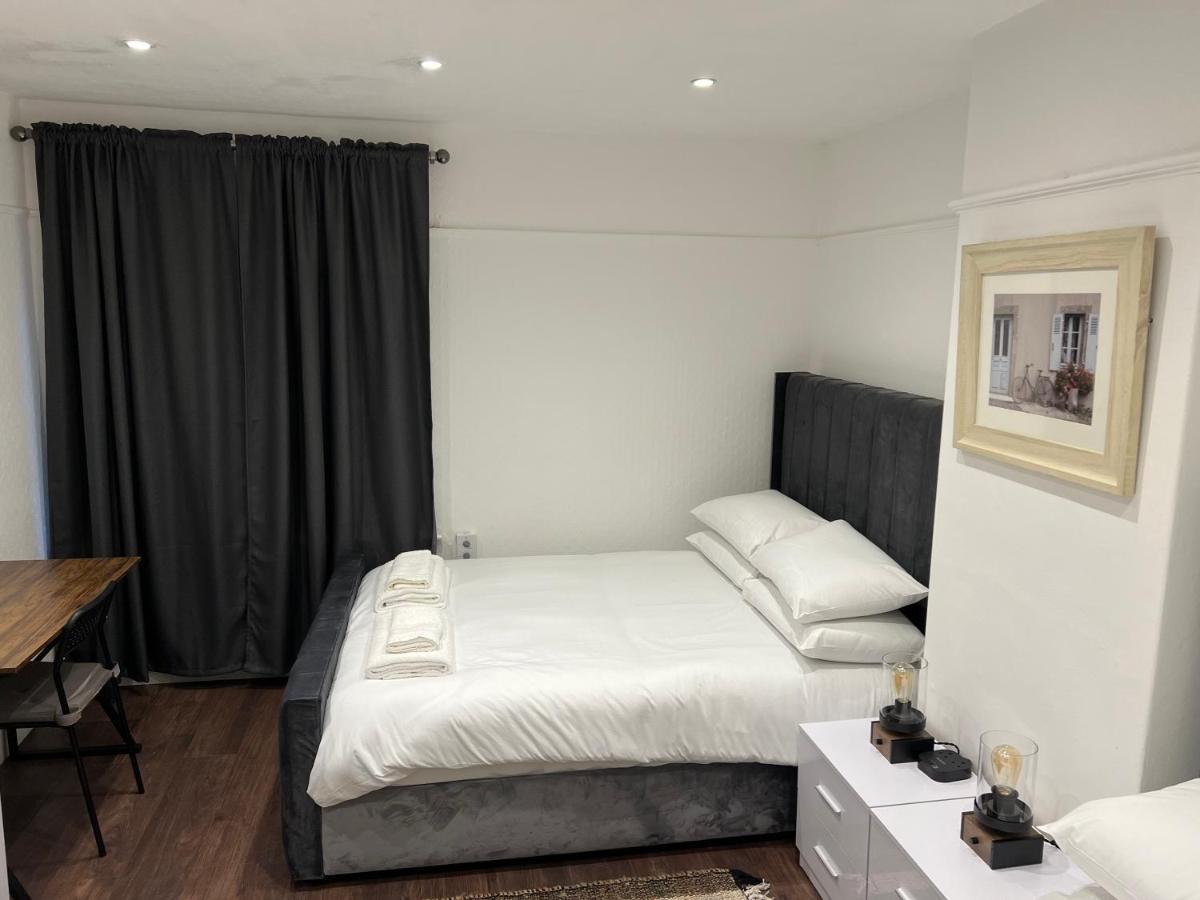 Sakura,Sleeps 8 Netflix Villa Oxford Luaran gambar